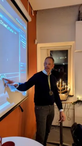 Tore Nestenius föreläser hos användargruppen .NET Skåne i Malmö i december 2024 om att bygga om koncepten Task och ThreadPool i .NET.