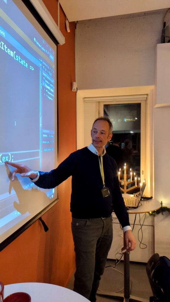 Tore Nestenius presenting at the .NET Skåne usergroup in Malmö, December 2024 about Rebuilding the Task and ThreadPool Concepts in .NET.